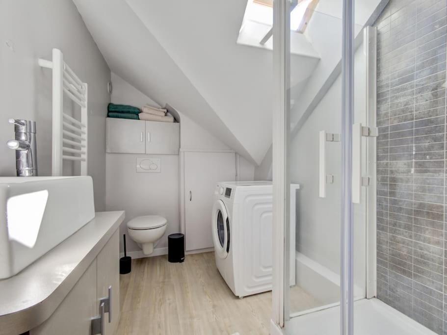 Appartement En Plein Coeur De Ванн Экстерьер фото
